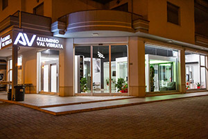 Scale Teramo - Show Room - Alluminio Val Vibrata