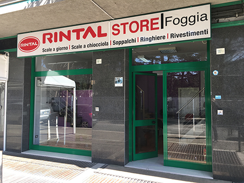 Foto degli esterni dello showroom di Scale di Foggia